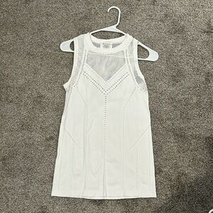 Athleta Oxygen Olive White Sleeveless Tank